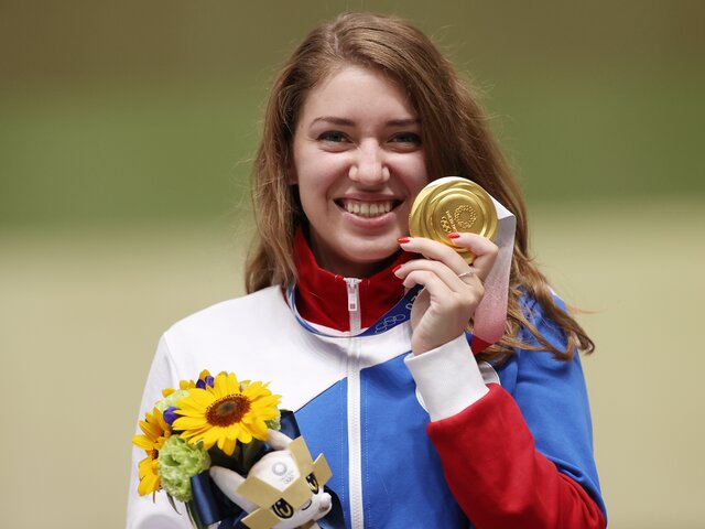 Двукратной олимпийской чемпионке Бацарашкиной присвоили звание лейтенанта