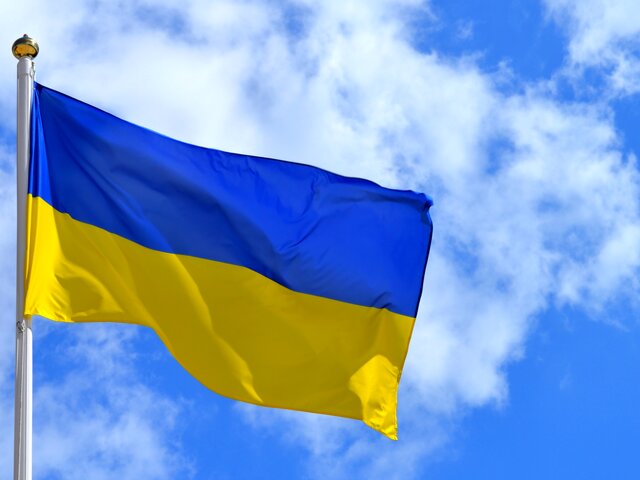 Украина ввела обязательную самоизоляцию для прибывающих из России