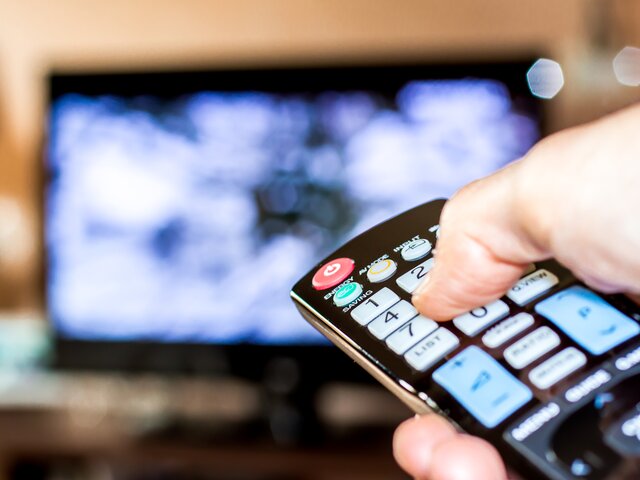 В России хотят увеличить срок службы телевизоров и смартфонов