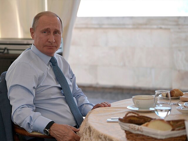 Бывший повар Путина рассказал, какую еду предпочитает президент РФ