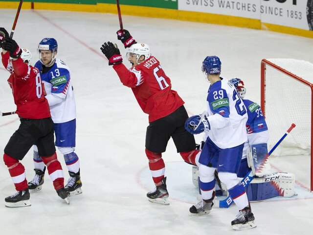 Сборная Швейцарии по хоккею разгромила Словакию со счетом 8:1