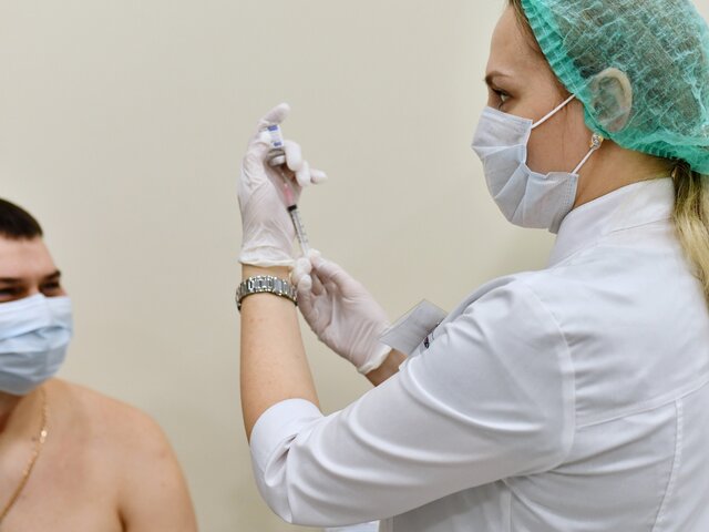 Социологи выяснили, как россияне относятся к обязательной вакцинации