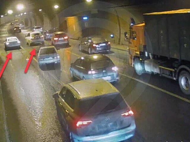 Авария затруднила движение в Лефортовском тоннеле в Москве