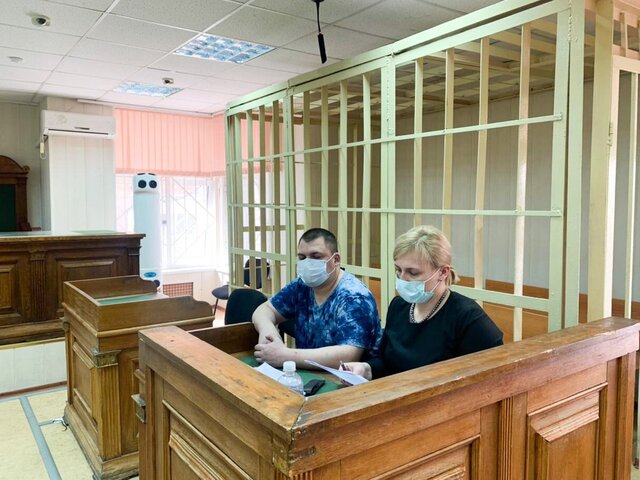 Коллеги свидетеля по делу Ефремова заявили, что он работал в день аварии