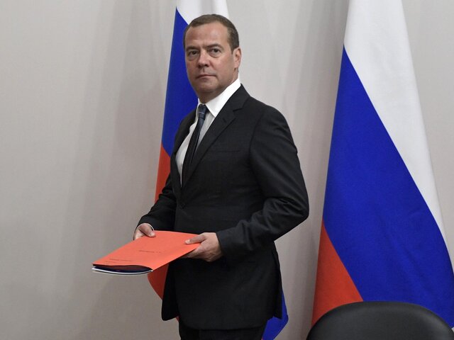 Песков прокомментировал статью Медведева о властях Украины