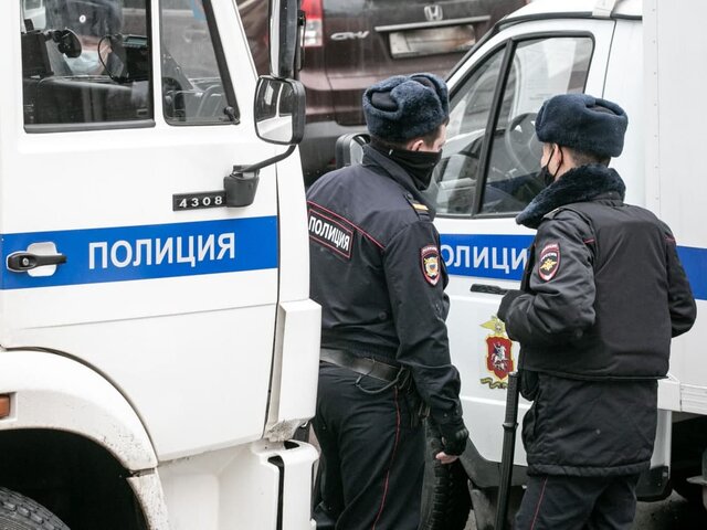 Участковый на Урале обвиняется в сексуальном насилии над 12-летней девочкой