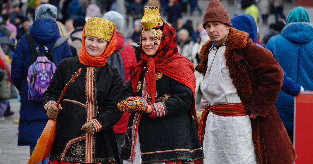 Работа в москве народ. Москва народ. Коренные народы Москвы. Новотеи народ.