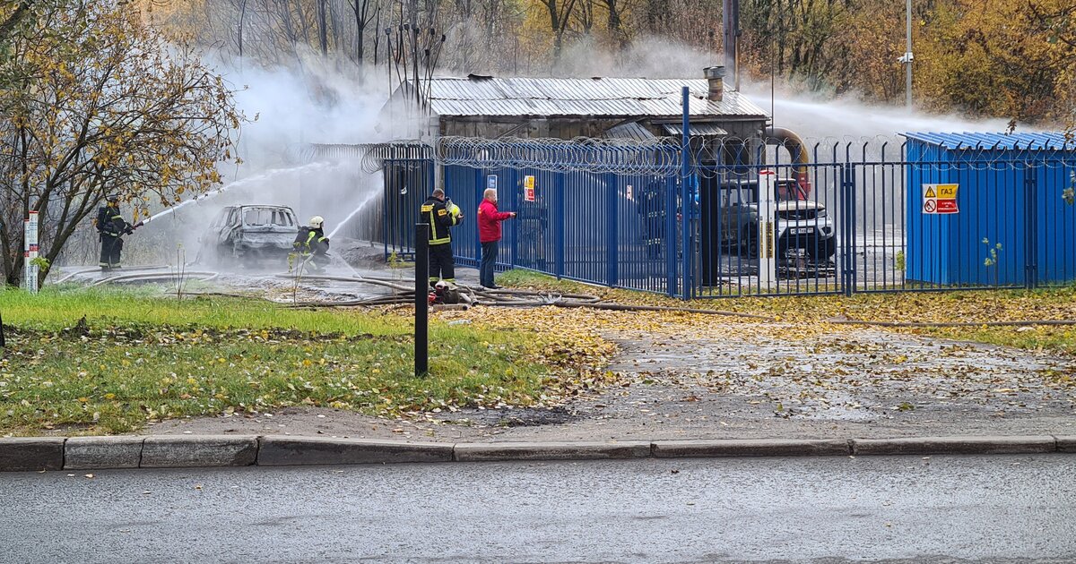 Пожар в южном бутово сейчас. Пожар вчера в Северном Бутово. Пожар в Северном Бутово. Пожар в Северном Бутово сейчас. Бутово взрыв.