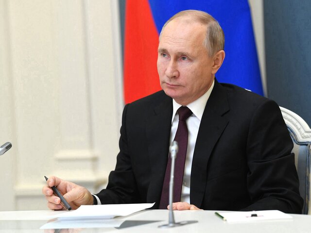 В Кремле прокомментировали предложение о введении нерабочих дней в РФ
