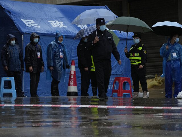 Останки погибших обнаружены на месте крушения Boeing в Китае