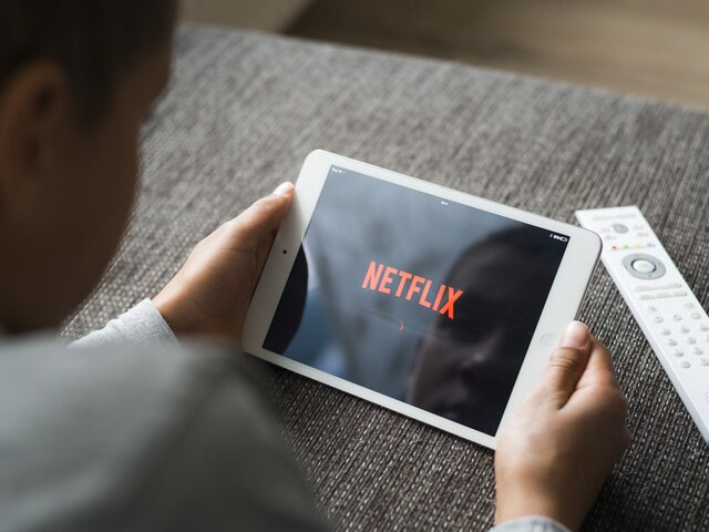 Netflix приостанавливает работу на территории России – СМИ