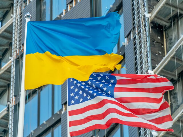 США доставили на Украину первую партию военной помощи