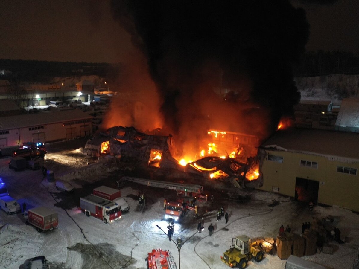 Пожар на складе в подмосковном Дзержинском потушен – Москва 24, 07.02.2022