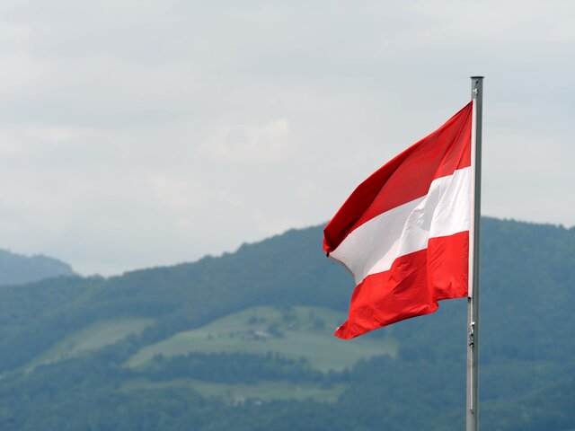 Финансовый регулятор Австрии запретил работу Sberbank Europe AG