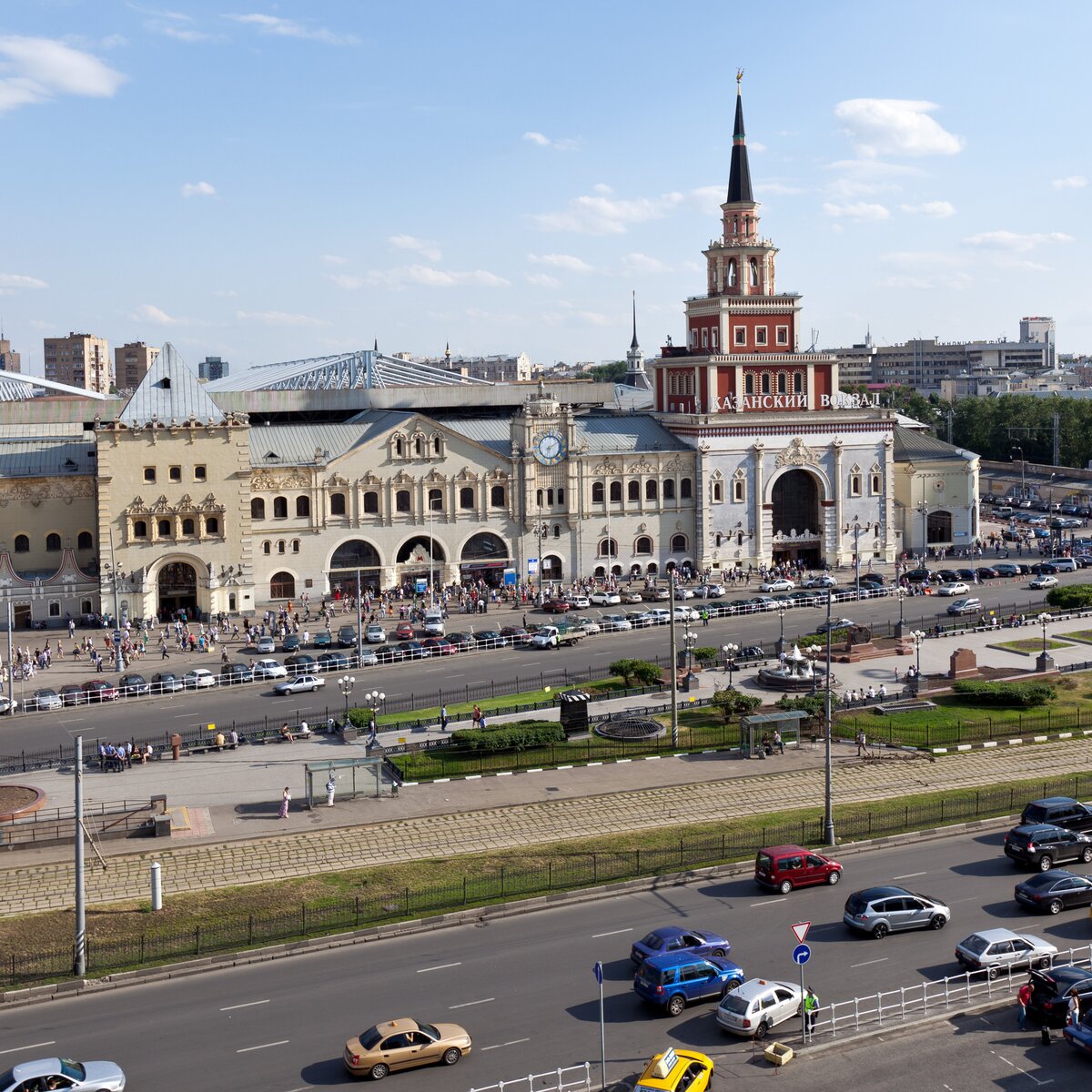 Суд велел убрать архитектурную 