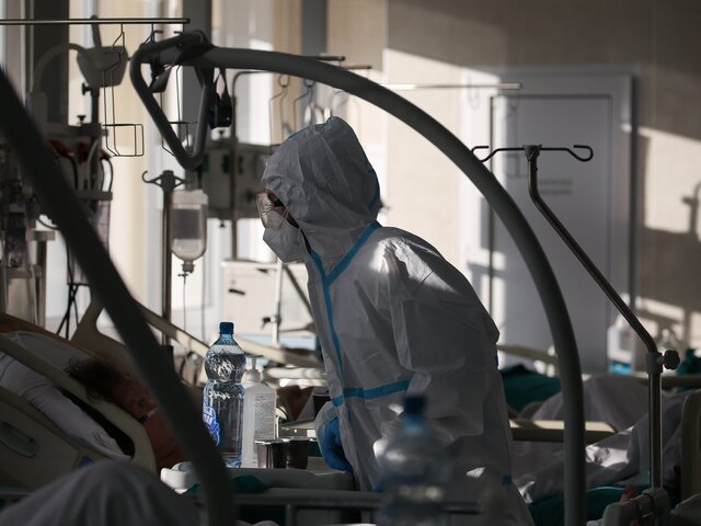 В Москве за сутки госпитализировали 699 человек с коронавирусом