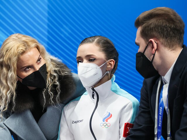 Валиева поблагодарила тренеров за поддержку на Олимпиаде в Пекине