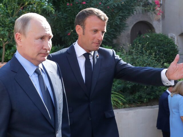 Байден попросил Макрона организовать встречу с Путиным – СМИ