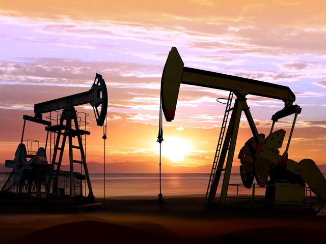 Цена нефти Brent превысила 77 долларов за баррель