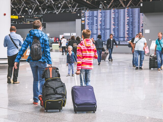 Туристам дали советы по провозу багажа на самолетах