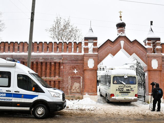 Монастырь в Серпухове открыли для паломников после происшествия