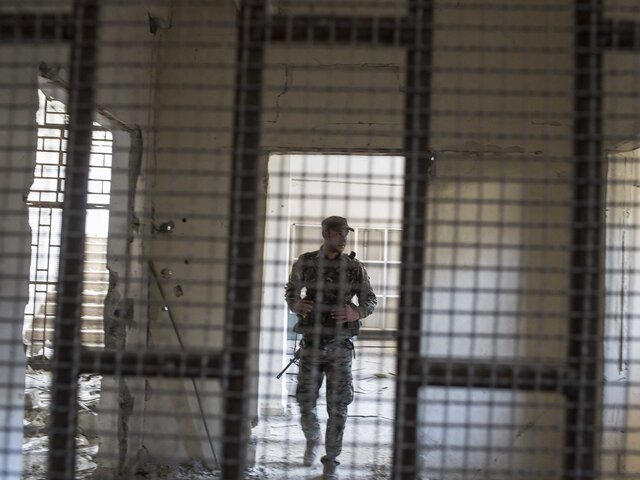 Террористы ИГ сбежали из тюрьмы в Сирии – СМИ