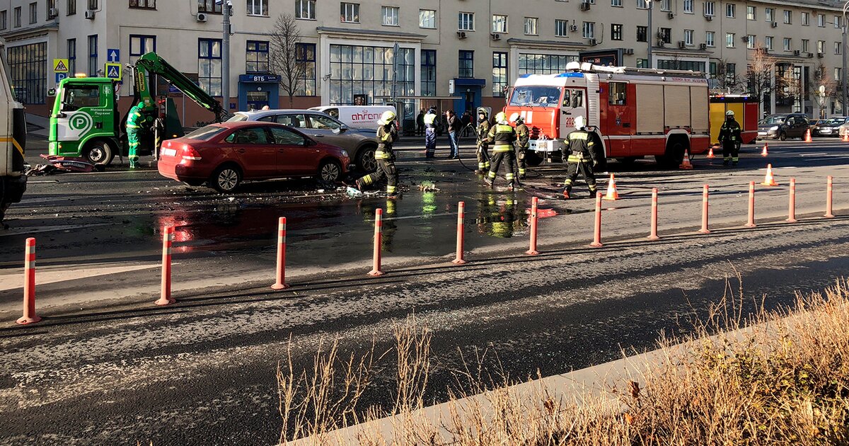 Причина дтп на садовом кольце