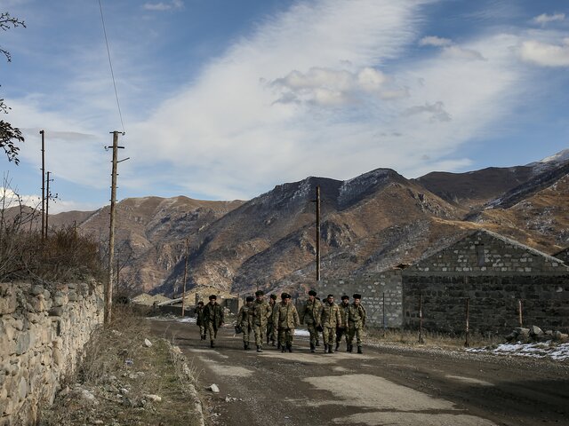 Армения и Азербайджан прекратили столкновения на границе – Минобороны РФ