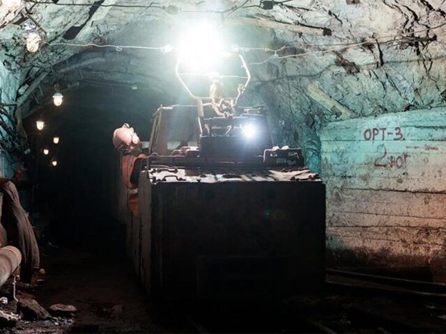 Горный удар произошел на Свердловской шахте