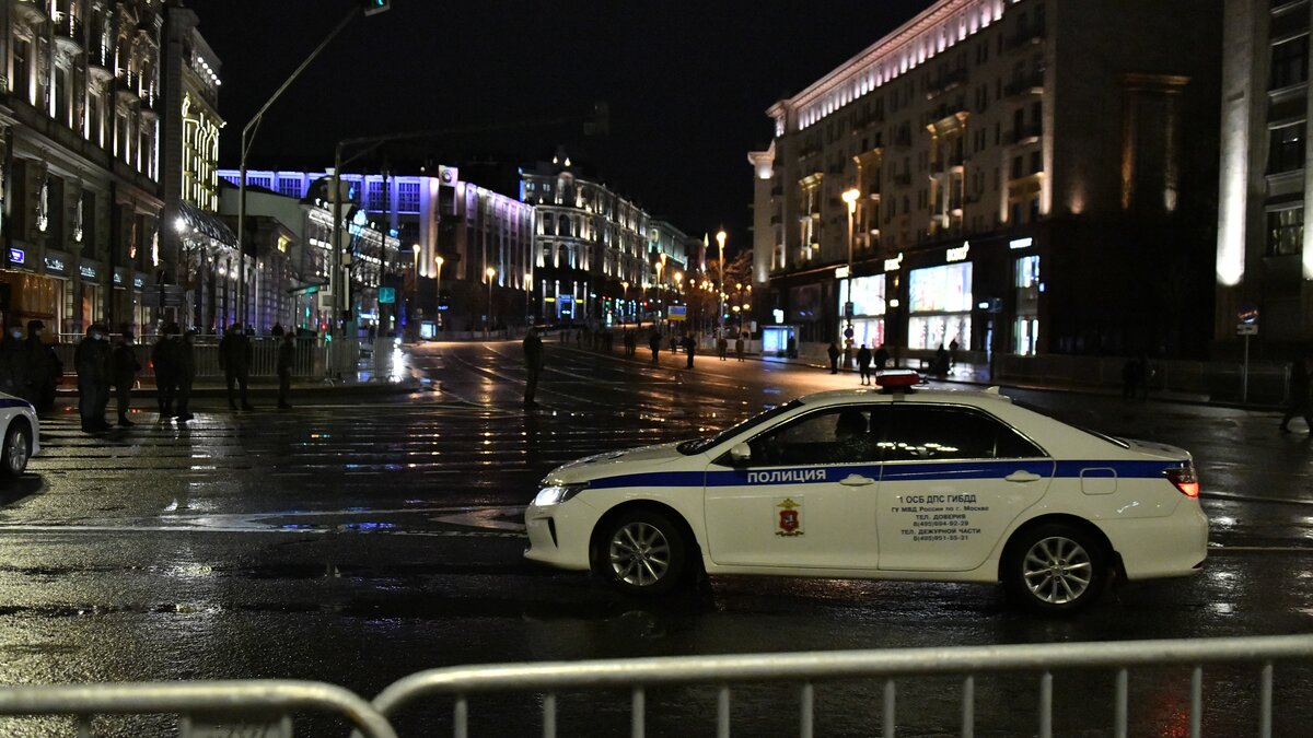 Движение в центре Москвы перекроют 28 апреля и 4 мая из-за подготовки к  параду Победы – Москва 24, 26.04.2022