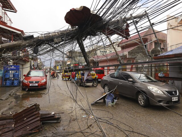 Более 160 человек стали жертвами тропического шторма 