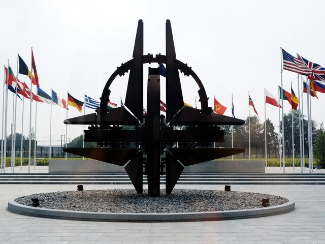 Вступление Швеции и Финляндии в НАТО серьезно ухудшит ситуацию в военной сфере – МИД РФ
