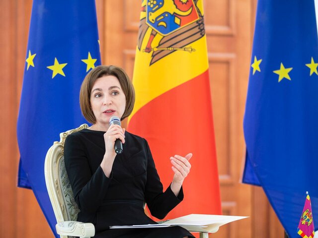 Захарова прокомментировала слова президента Молдавии о георгиевской ленточке