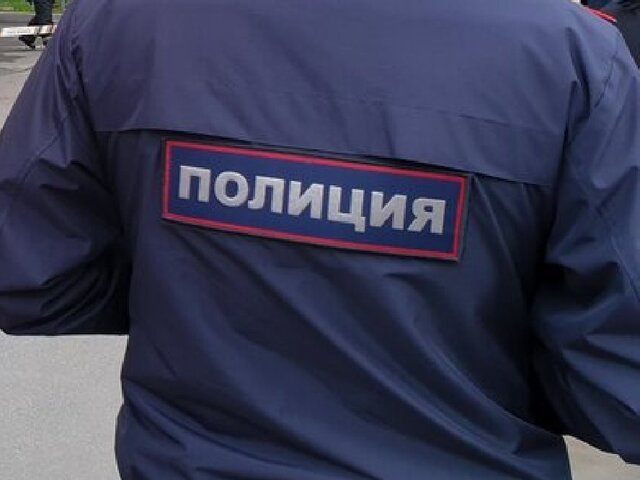 Мужчина ударил оппонента арматурой у бара в центре Москвы