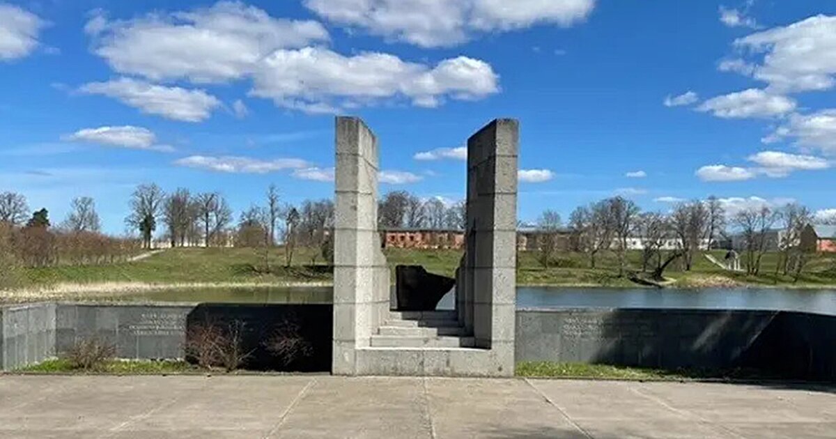 Памятник солдатам в эстонии