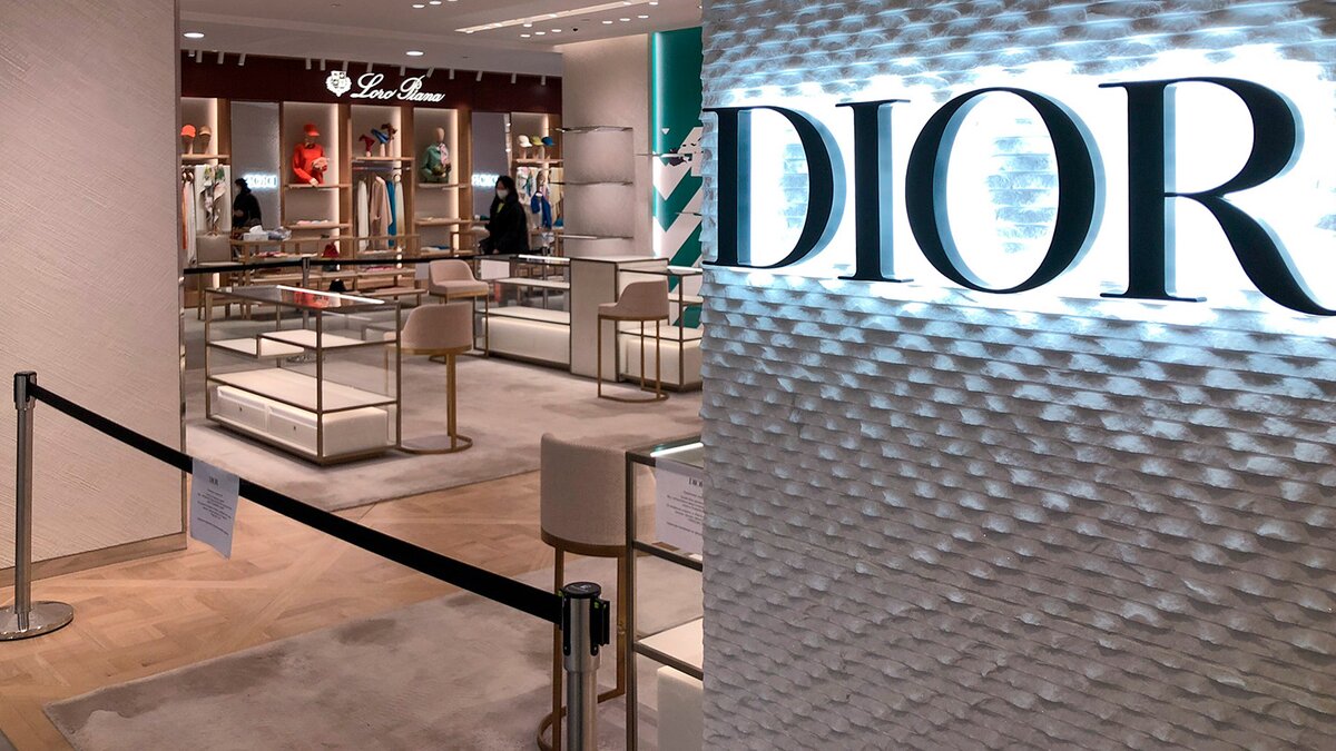 Dior может возобновить работу магазинов косметики в РФ – Москва 24,  05.10.2022