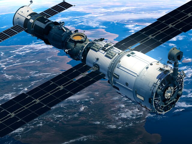 Российские космонавты будут выходить в космос каждые две недели в ноябре – январе