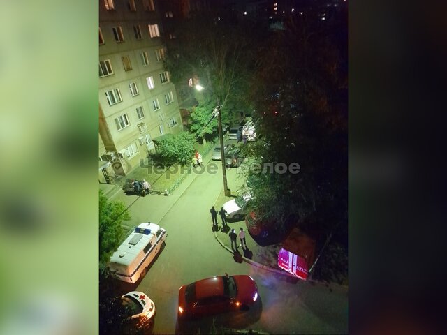 Два человека пострадали в результате хлопка в квартире в Магнитогорске