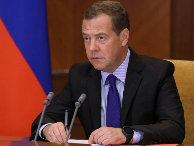 Медведев обратился к западному истеблишменту