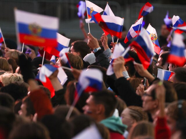 В концерте на Красной площади в Москве приняли участие 180 тыс человек