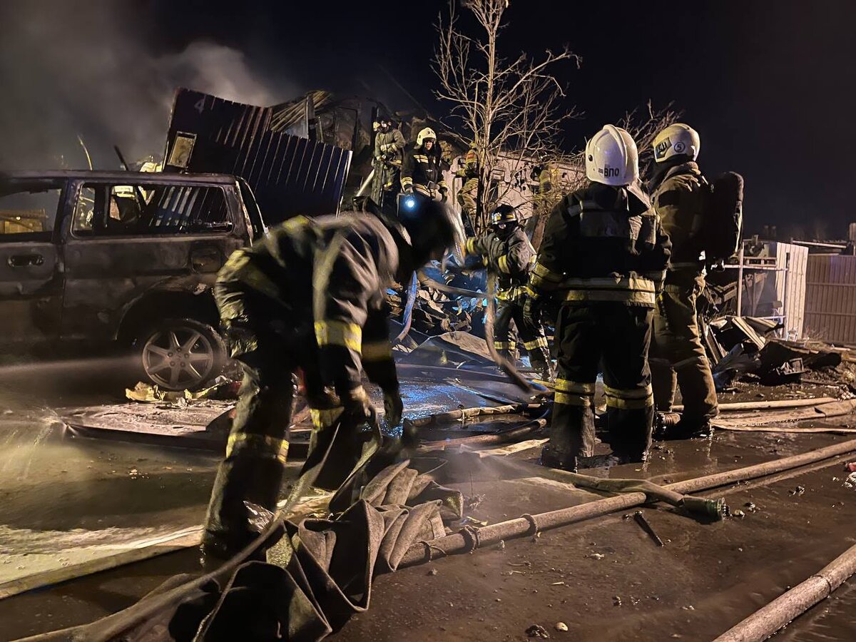 Момент падения самолета на дом в Иркутске попал на видео – Москва 24,  23.10.2022