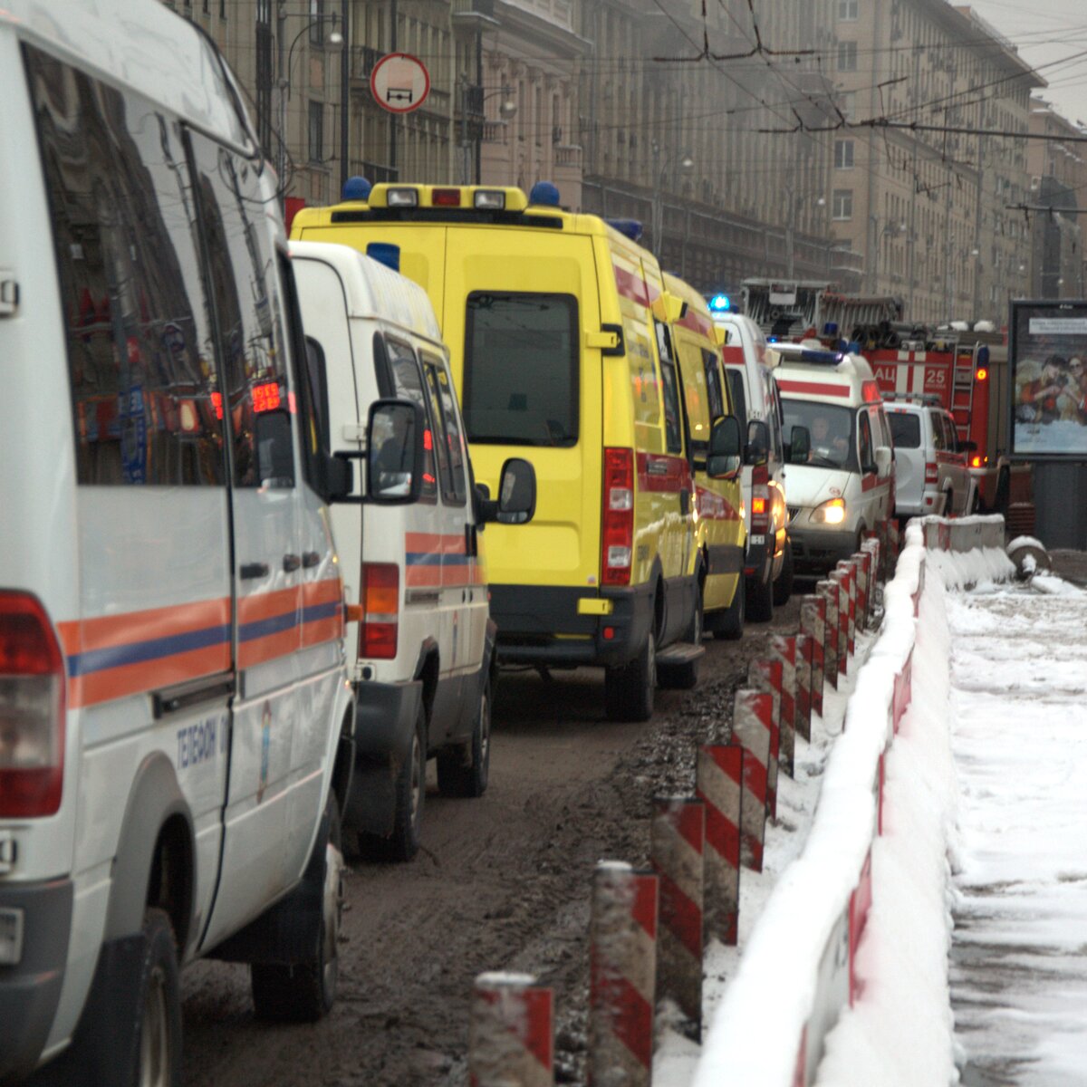 Крупный пожар на Нагорной улице тушат более 250 человек – Москва 24,  01.02.2014