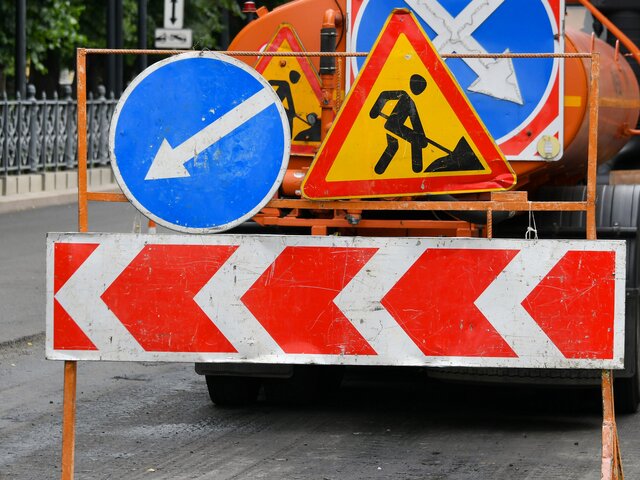 Движение будет ограничено на ряде улиц Москвы из-за строительных работ