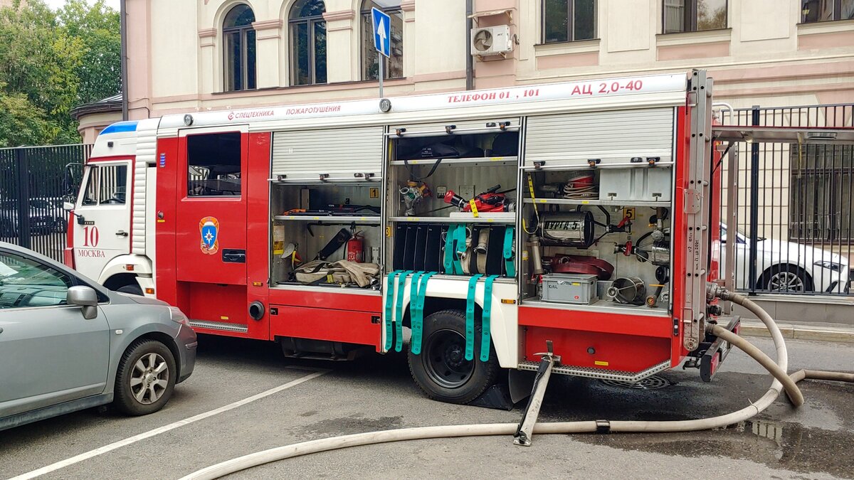 Пожар произошел в жилом доме на Бутырском Валу – Москва 24, 09.08.2022