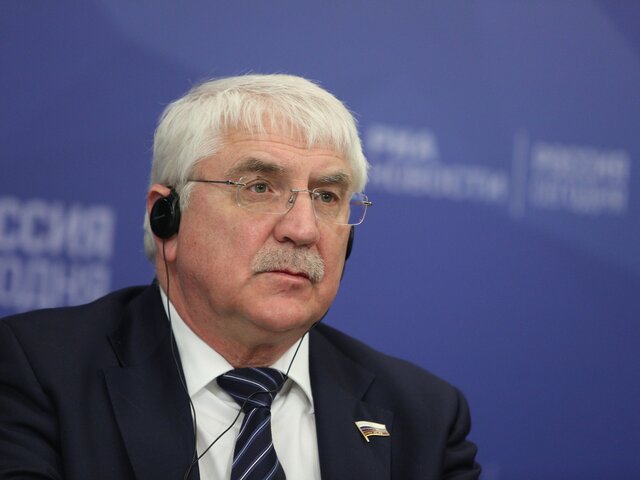 Депутат прокомментировал предложение главы ЕК отправить счета за электроэнергию в РФ
