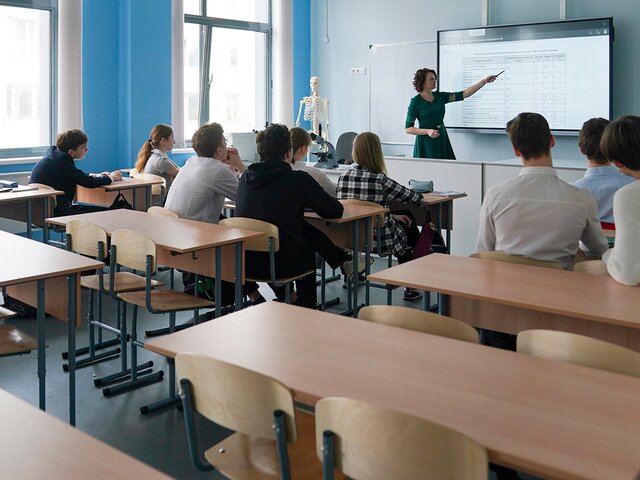 Более 17,5 млн школьников начнут обучение 1 сентября в РФ
