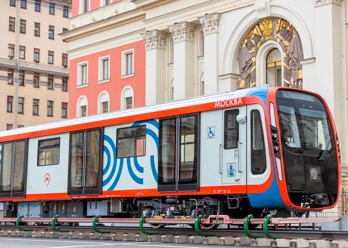 В центре столицы установили вагон поезда 