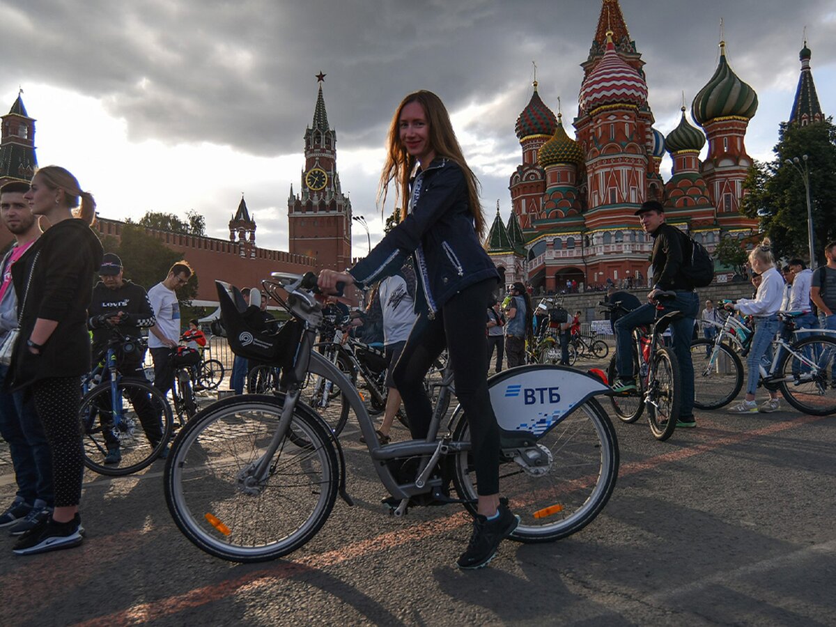 В Москве стартовал ночной велофестиваль – Москва 24, 09.07.2022