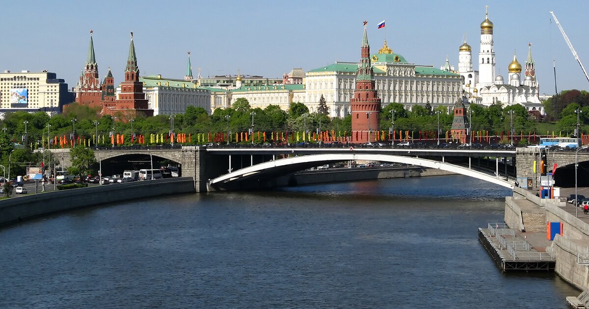 День кремля. Сегодняшний Кремль в Москве-. Новый Кремль. Кремль днем. Фотографии Москвы днем.