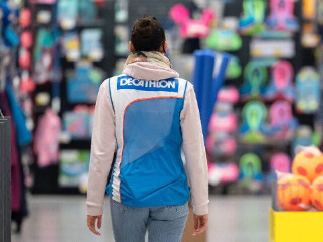 Магазины Decathlon полностью приостанавливают работу в России с 27 июня